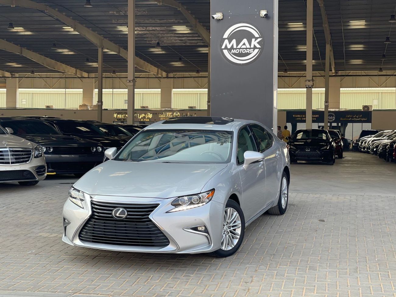 Lexus ES350 Platinum ES350 / 3.5L 6V / Full Option / New Shape