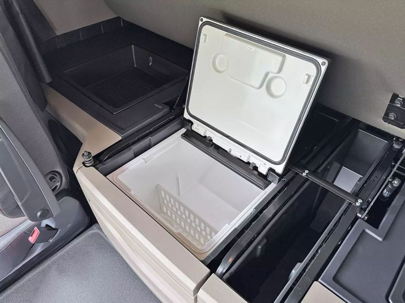 مان TGS TGS 33.440 6x4 BB SA