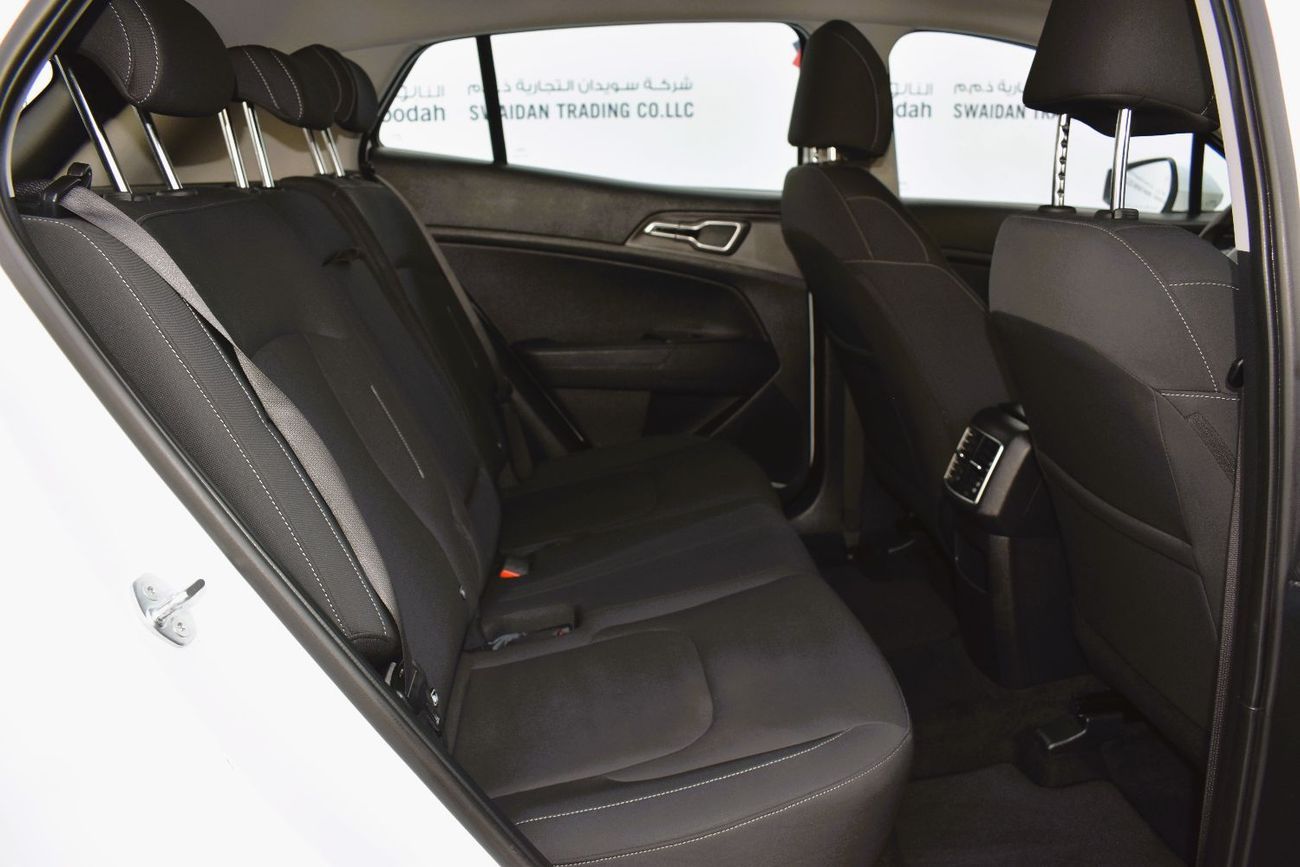 كيا سبورتيج LX 1.6L