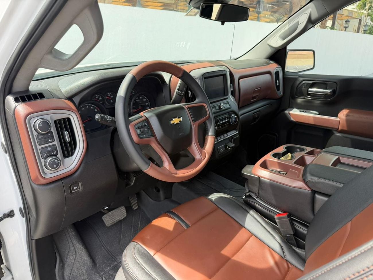 Chevrolet Silverado Chevrolet Silverado 1500 || 2.7L Turbo Max 4WD Crew Cab Automatic || American Specs 2024