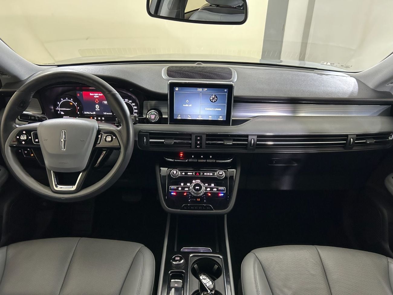Lincoln Corsair Reserve 2.0L COR222 /FREE Insurance + Registration / AL TAYER MOTORS AL QOUZ SHOWROOM
