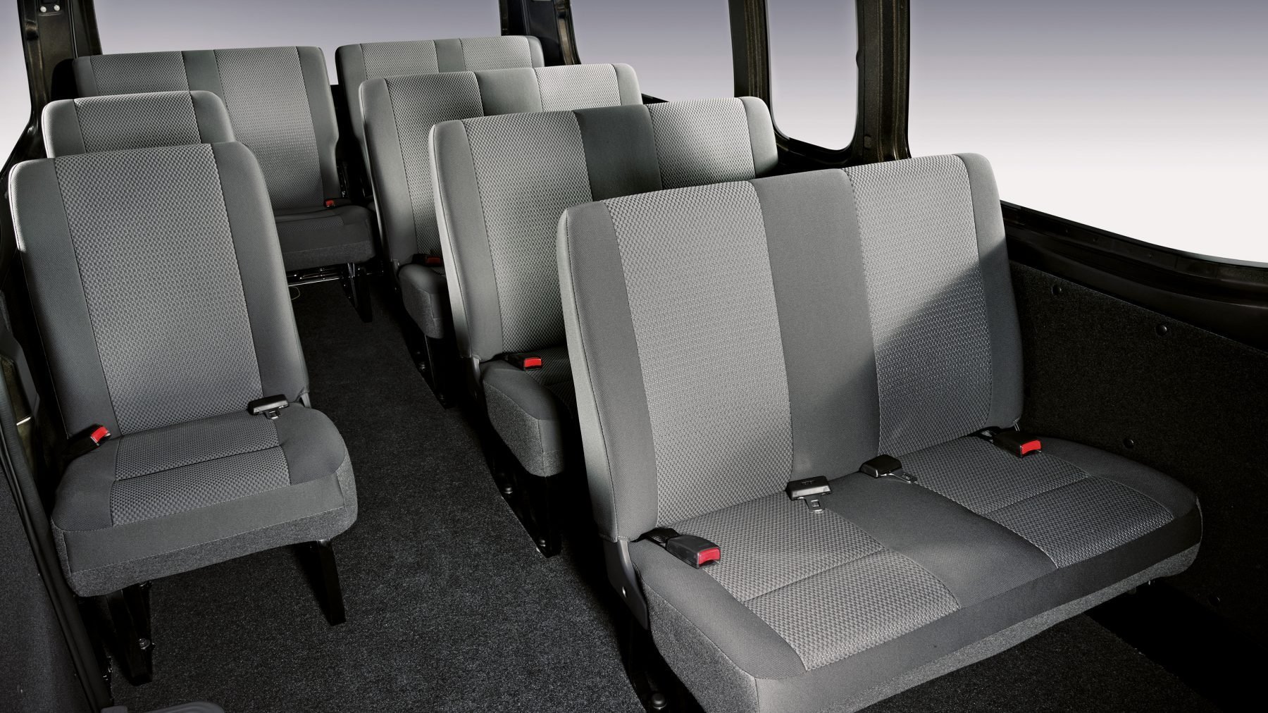 Nissan Urvan interior - Seats