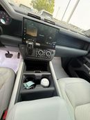 لاند روفر ديفندر Land Rover Defender P400 X-Dynamic HSE 3.0L TURBOCHARGED V6 PETROL