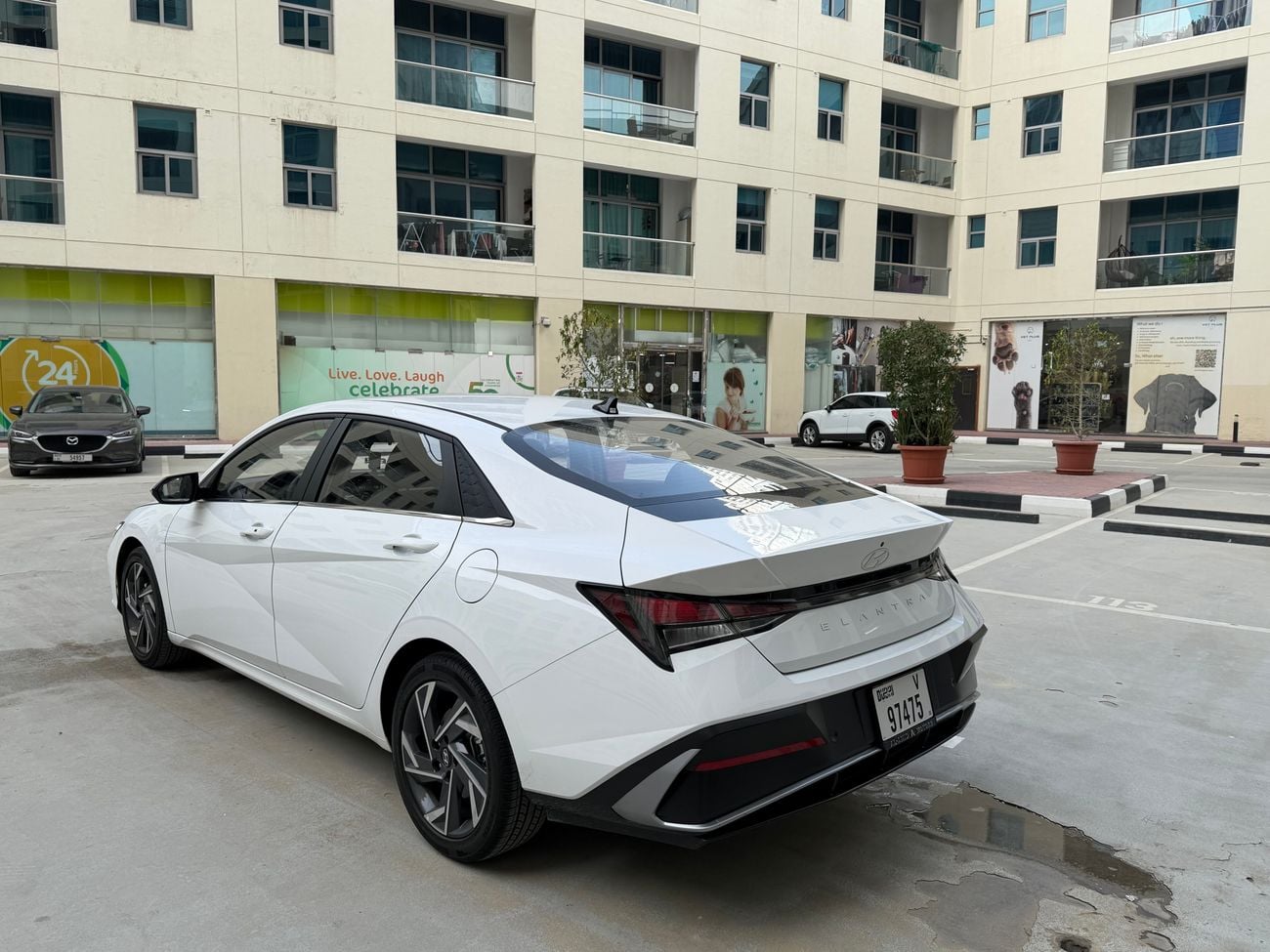 هيونداي إلانترا