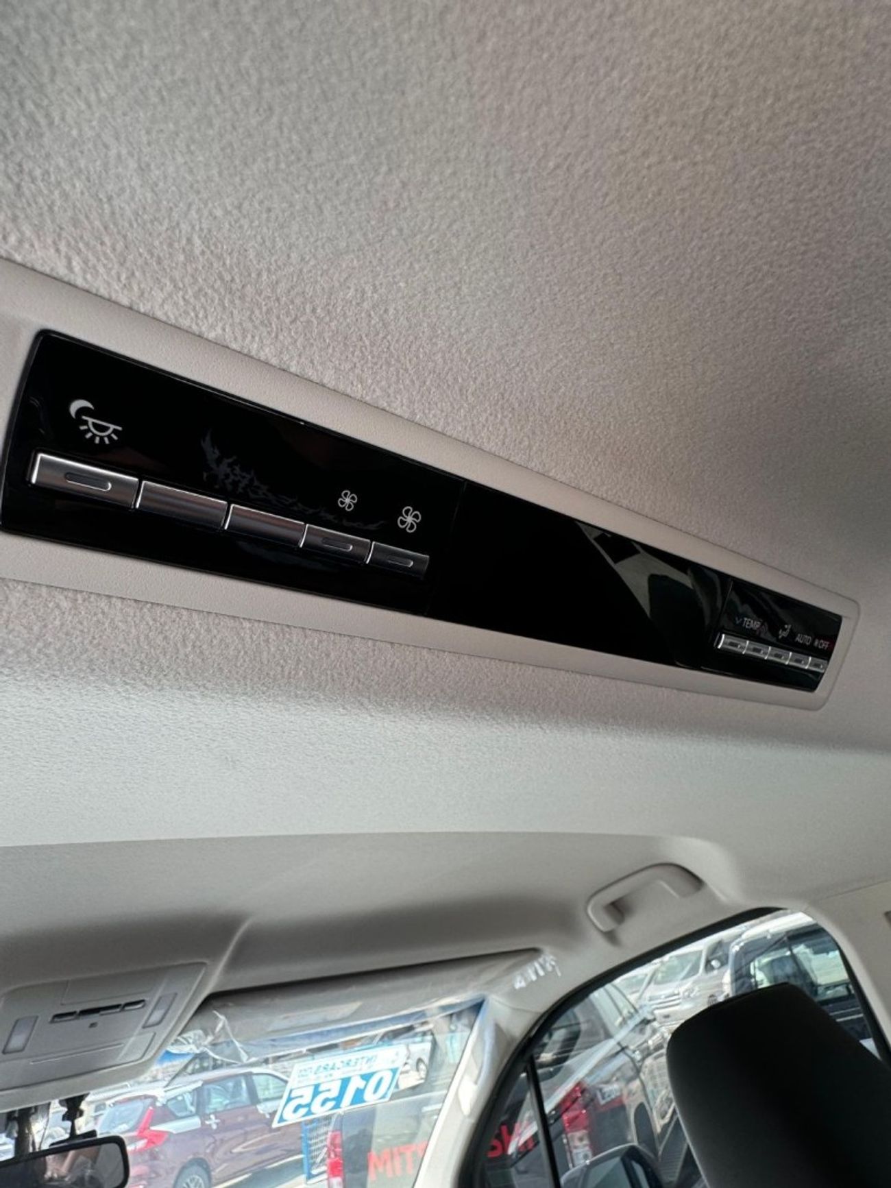 Toyota Granvia Toyota Granvia 2.8L Turbo Diesel!!! 2022 Best price for export!!!