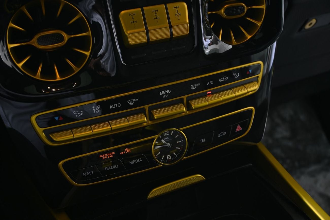 BRABUS G 800 Widestar - Mercedes-AMG G 63 Mercedes Original Brabus G800 4.0-litre V8 Bi-Turbo, Model 2024 Color Silver