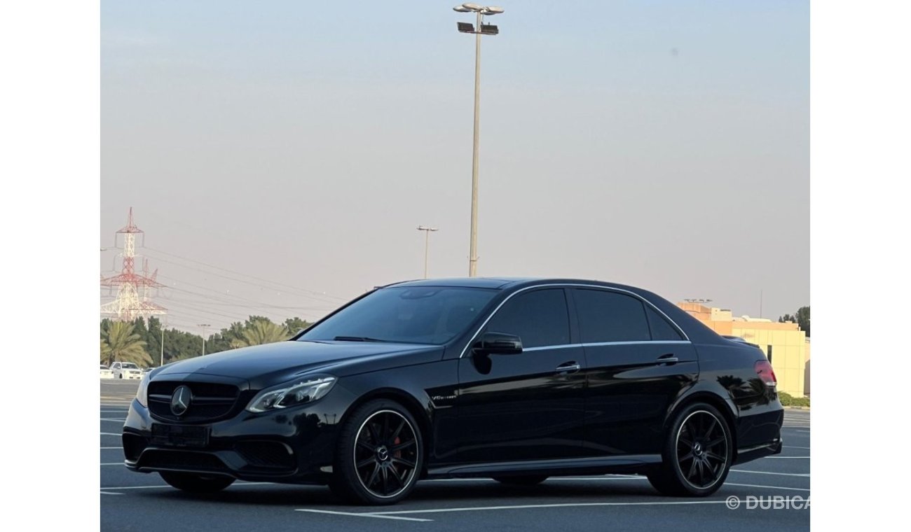 مرسيدس بنز E 63 AMG Mercerdes E-63 AMG 2014 GCC Orginal Paint // Perfect condition