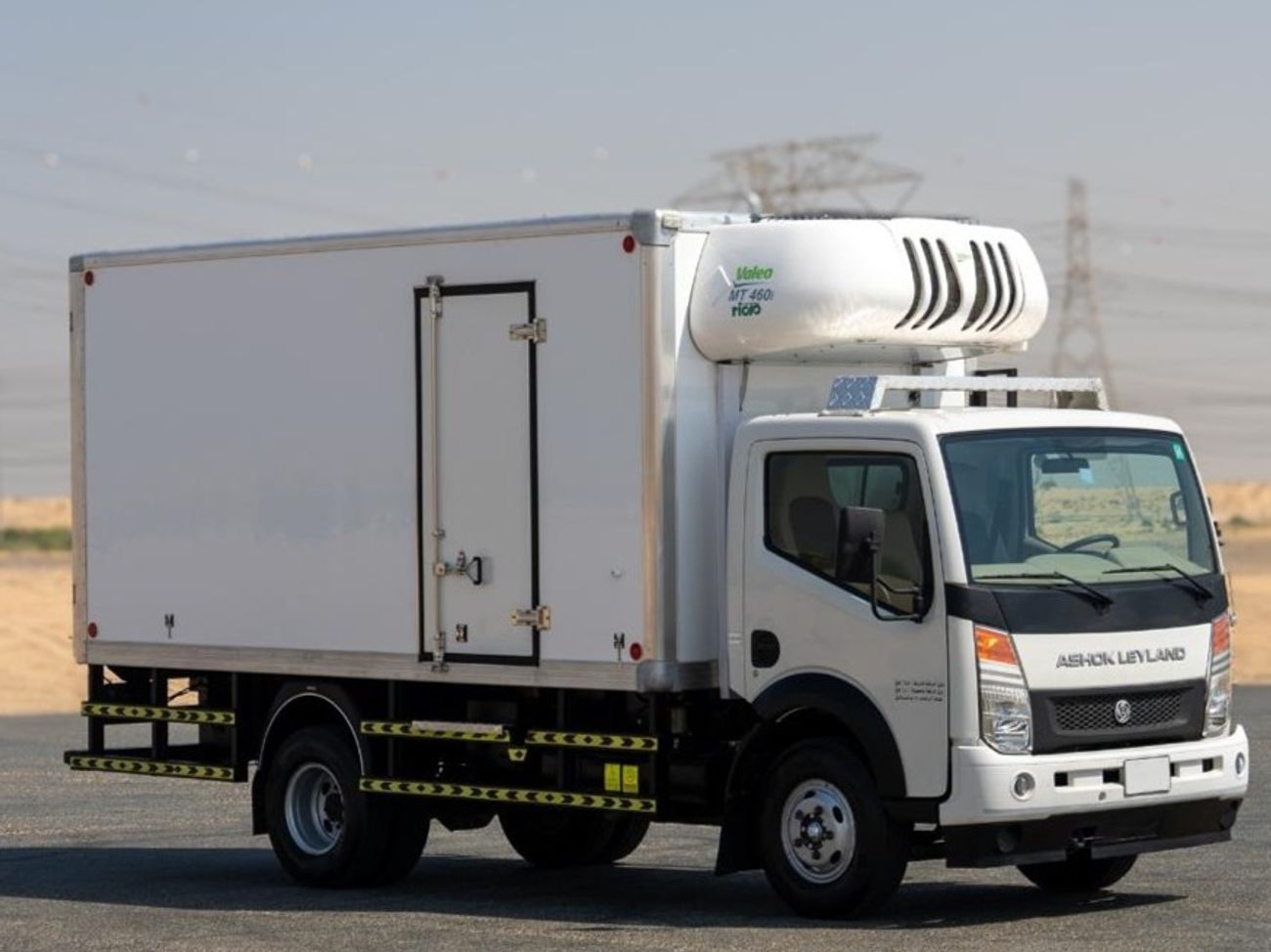 اشوك ليلاند بارتنر Paylload : 4.2 Ton I Engine : ZD30 3ltr I Made In UAE I 5 years Warranty