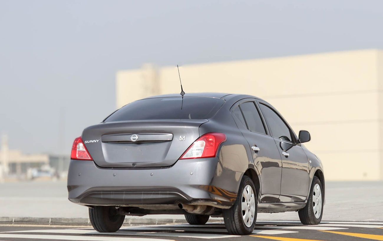 نيسان صني نيسان صني 1.5 لتر موديل 2022 خليجي، دهان أصلي، بحالة ممتازة، خالية من الحوادث، قسط شهري 461