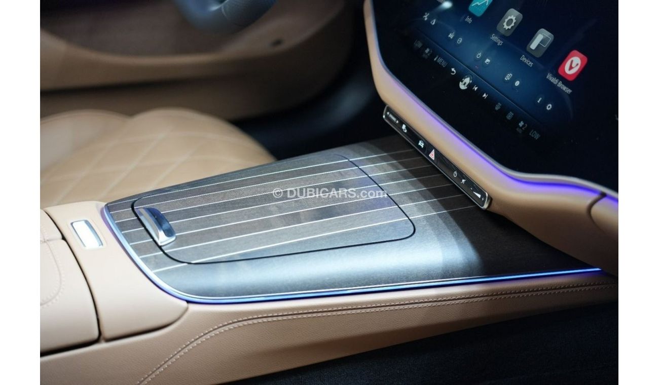 Mercedes-Benz E300 Mercedes-Benz E 300 | GCC 2024 0km | Full options | Agency Warranty | AMG Package | Panoramic | 360