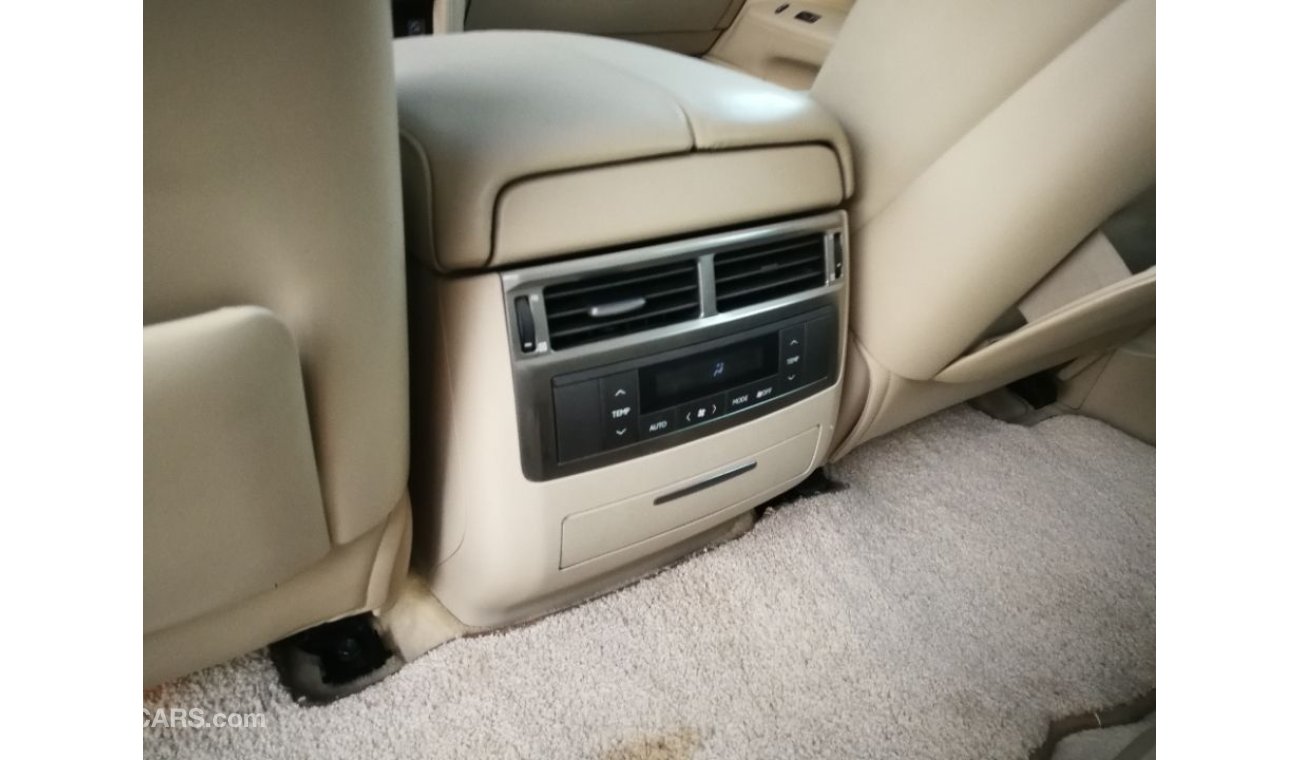 Lexus LX570 Lexus LX570 model 2011gcc