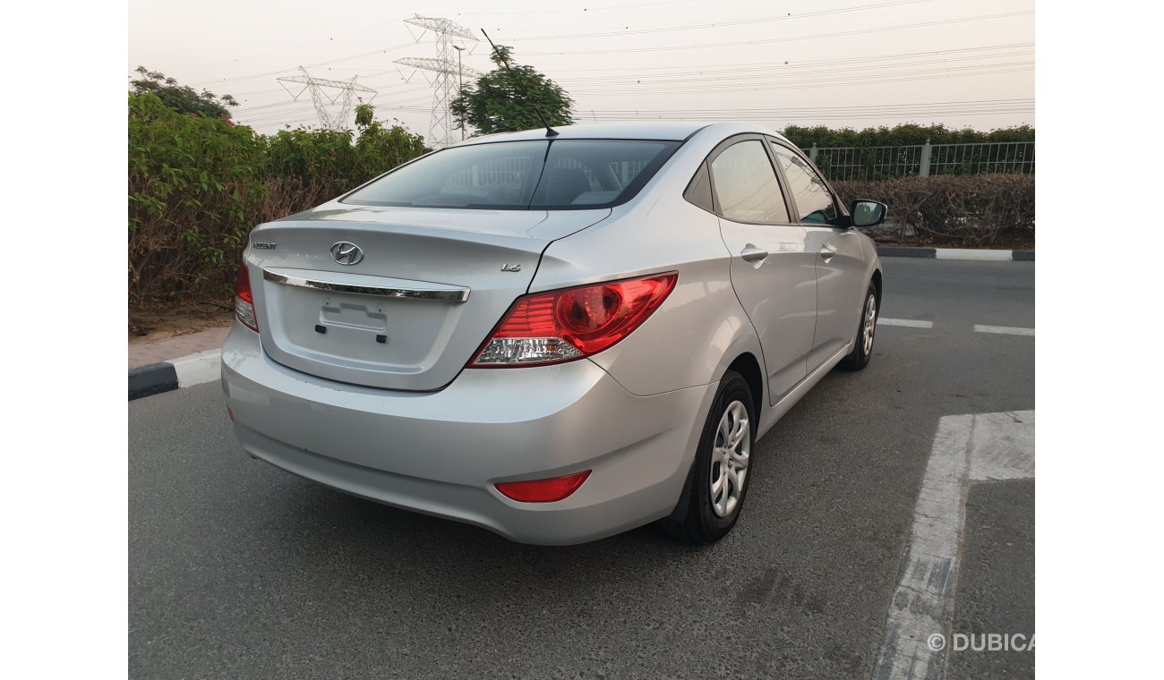 Hyundai Accent 2015 1.6 GCC SPECS