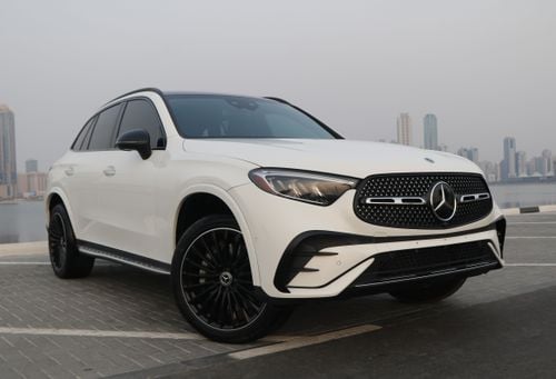 Mercedes-Benz GLC 300 2023 - 4MATIC - 360 Cameras - Original AMG Kit - Low Mileage _ Full Options.