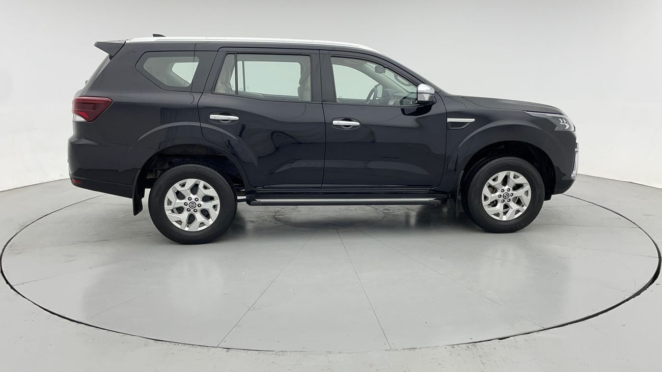 نيسان إكستيرا TITANIUM 2.5 | بدون دفعة مقدمة | اختبار قيادة مجاني للمنزل