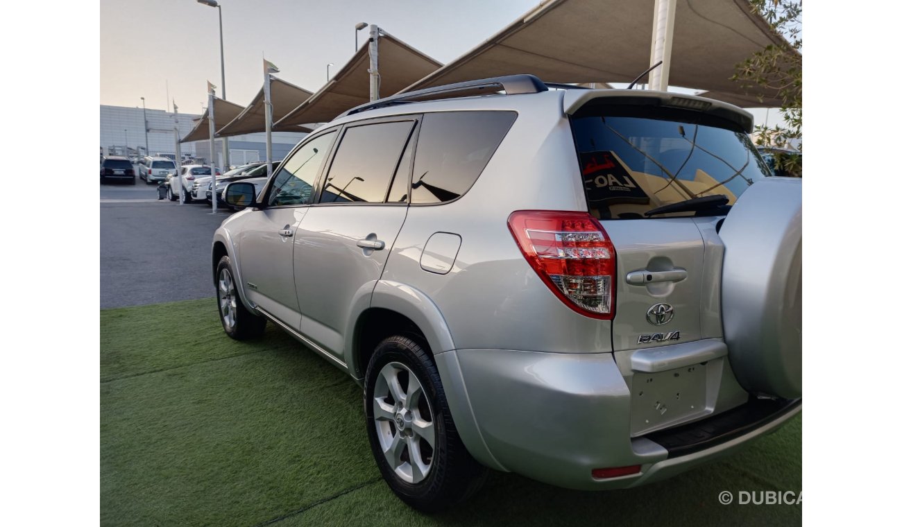 Toyota RAV4 Imported model 2011 color silver number one leather slot installed in excellent condition