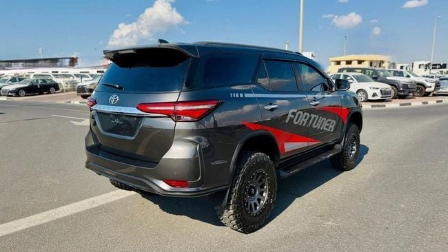 Toyota Fortuner VX2, миниатюра 21