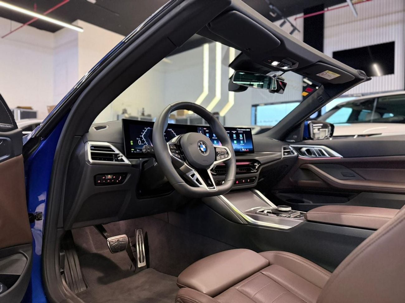 بي أم دبليو 420i 2025 BMW 420i M-Sport Convertible - Brand New - 2 Years Warranty