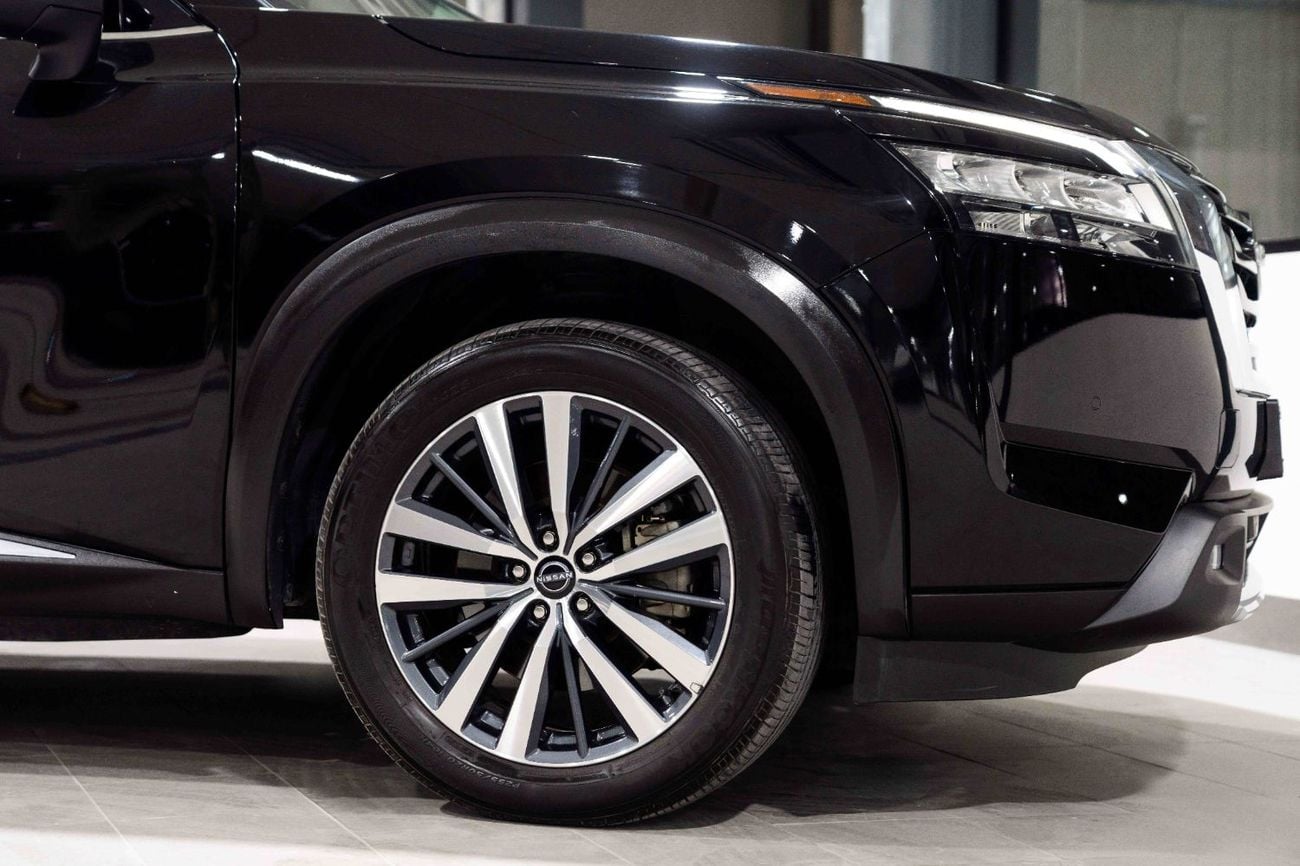 Nissan Pathfinder SL | BY AGMC | 2022 | GCC Specs | Manufacturer Warranty | Single Owner