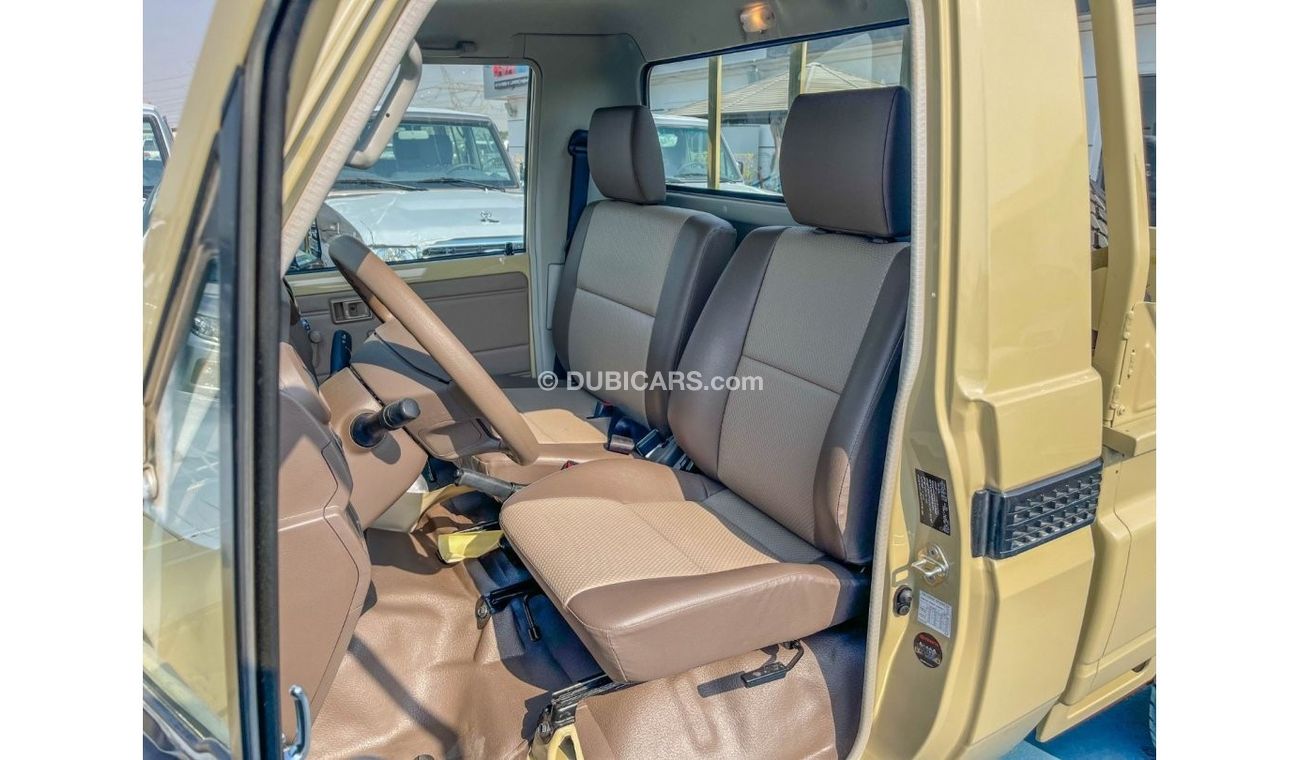 Toyota Land Cruiser Pick Up Toyota LC Pick Up Single Cabin 4.0L, Petrol, Year: 2023