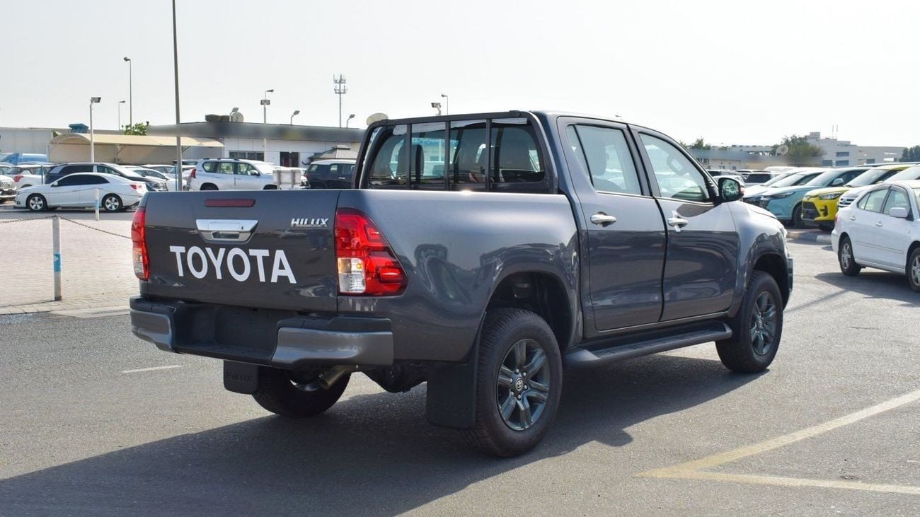 تويوتا هيلوكس toyota hilux 2.4l v4 2025 0km