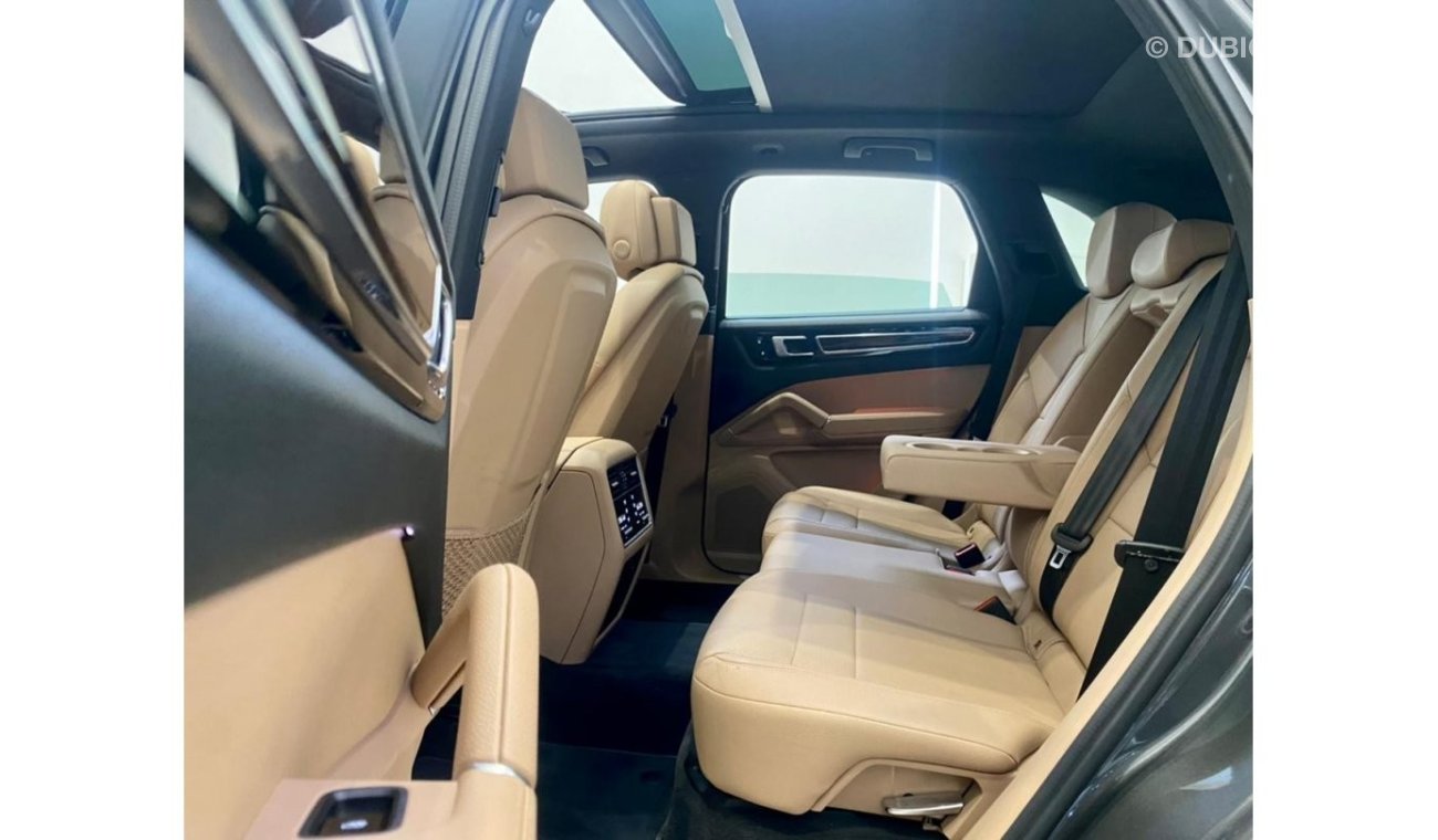 بورش كايان 2019 Porsche Cayenne, Porsche Warranty, Full Porsche Service History, Low KMs, GCC