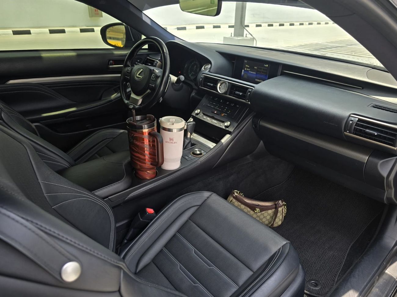 Lexus RC 200 F SPORT