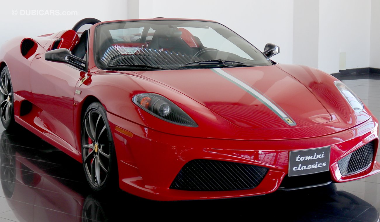 فيراري 16M Scuderia Spider