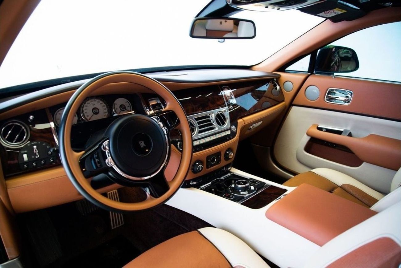 رولز رويس واريث Std