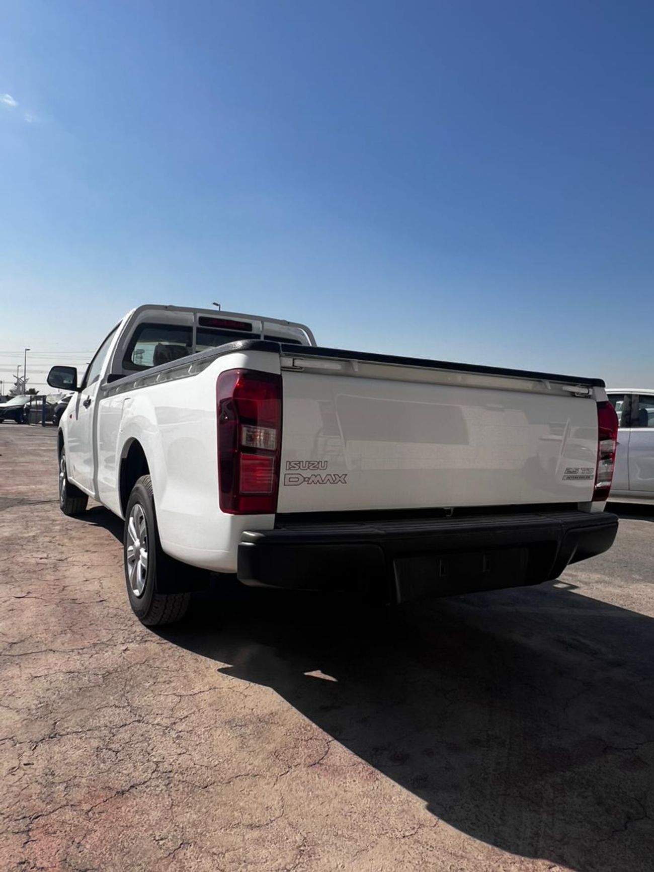 Isuzu DMax Isuzu D Max Pickup S/C 4X2 (NE) RBA 2.5 CC 26 MY