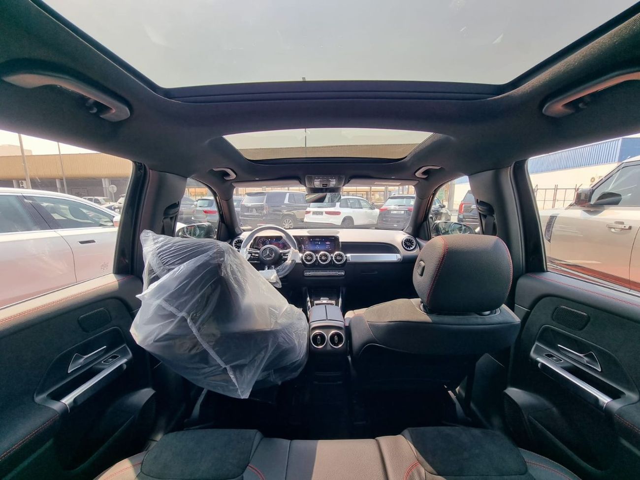 Mercedes-Benz GLB 200 AMG SUV 7 Seater Under Warranty 2025 GCC