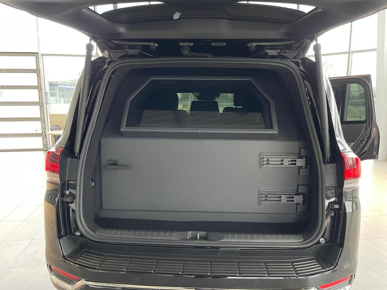 Toyota Land Cruiser Toyota Land Cruiser 300(B7+)- Armored vehicle