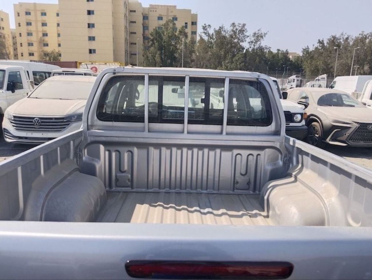 Toyota Hilux TOYOTA HILUX DOUBLE CAB FULL AUTO DIESEL 2.4L G4