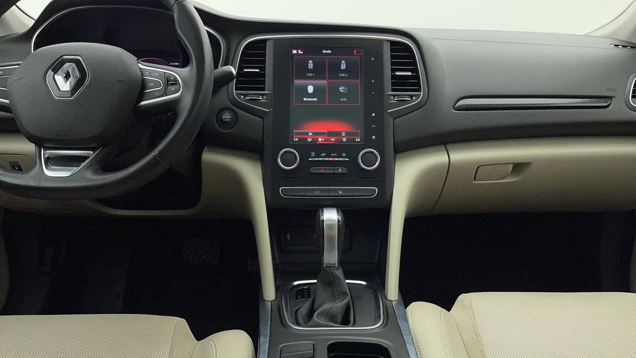 رينو ميجان LE 1.6 | بدون دفعة مقدمة | اختبار قيادة مجاني للمنزل