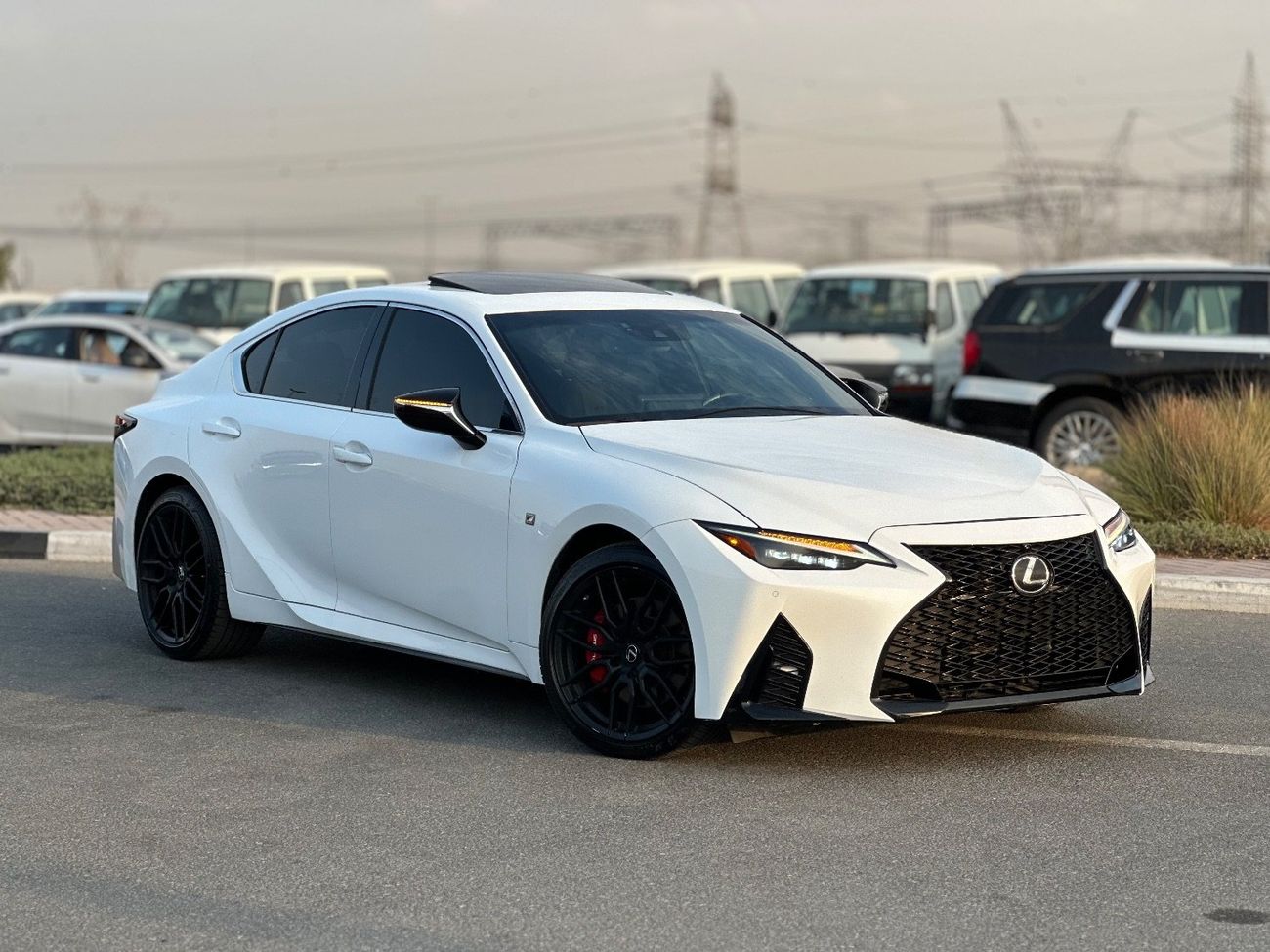 Lexus IS350 F Sport Platinum AWD 3.5 L | Cooling and heating seats | Radar, Road Assist system | Full option