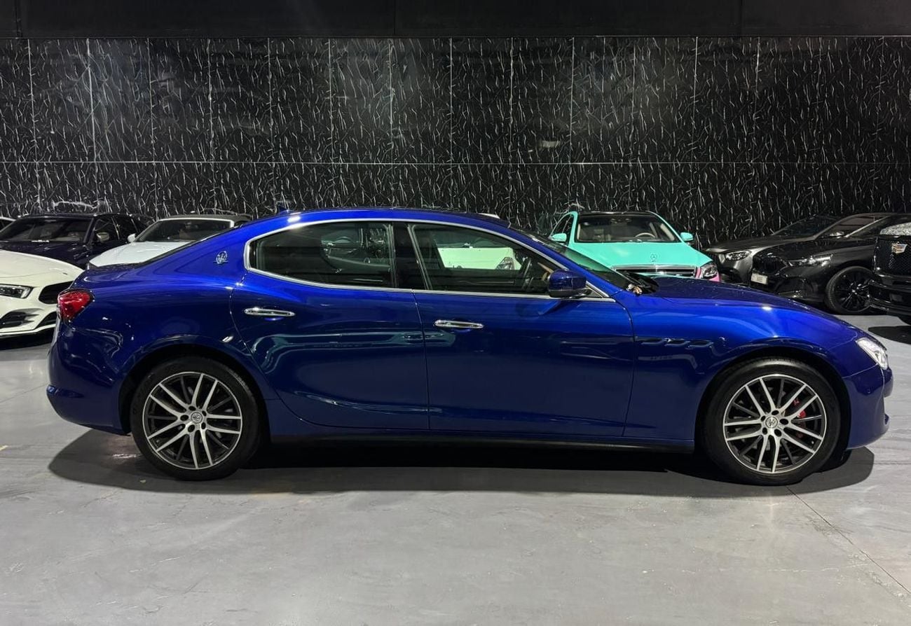 Maserati Ghibli STD Hybrid | GCC | Original Paint