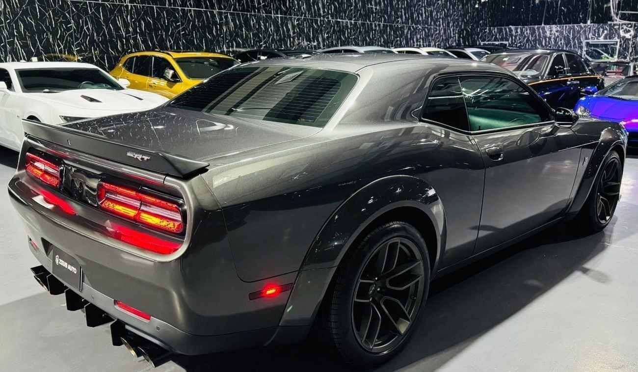 دودج تشالينجر R/T Scat Pack 6.4L 2019 Dodge Challenger 392, Full Service History, 485 HP, GCC