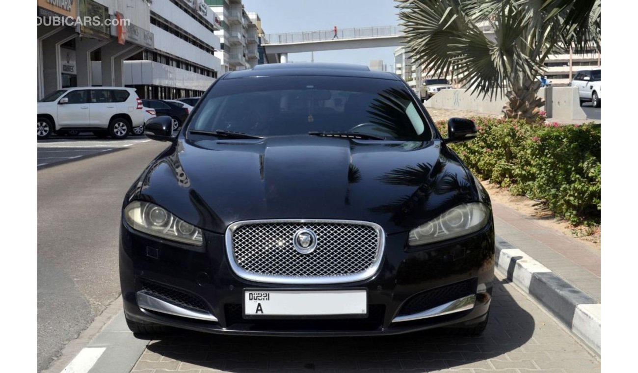 Jaguar XF Fully Loaded Agency Maintained