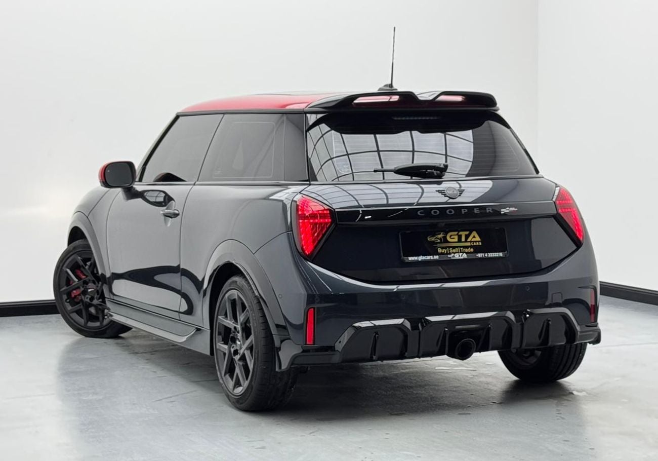 ميني جون كوبر 2025 Mini Cooper JCW, 2030 Mini Warranty and Service Pack, Mini Service History, GCC
