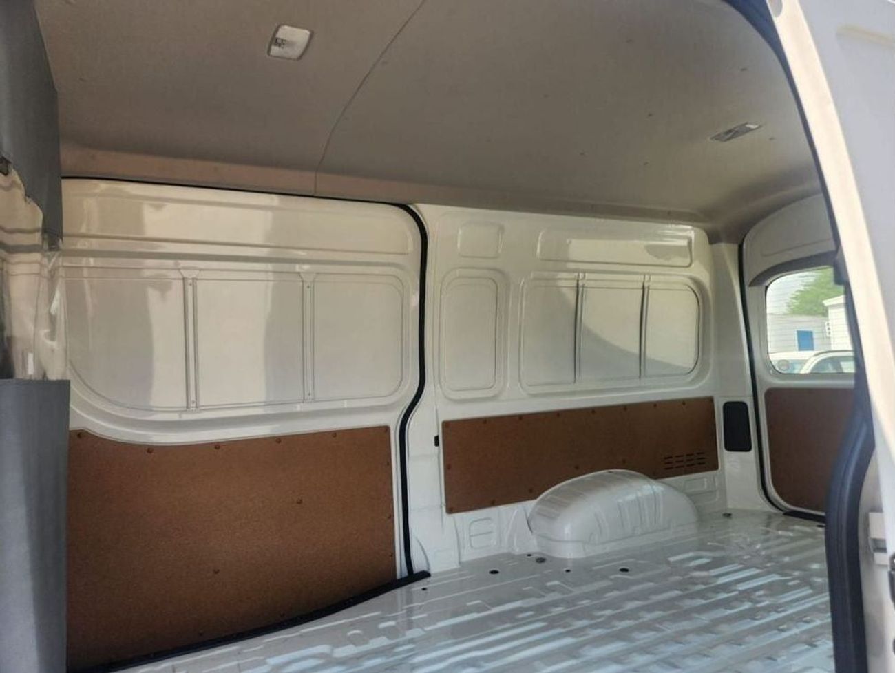 تويوتا هاياس 2025 Toyota Hiace (New-Shape) High-Roof Panel Cargo Delivery Van 3.5L V6 Petrol M/T RWD Export Only