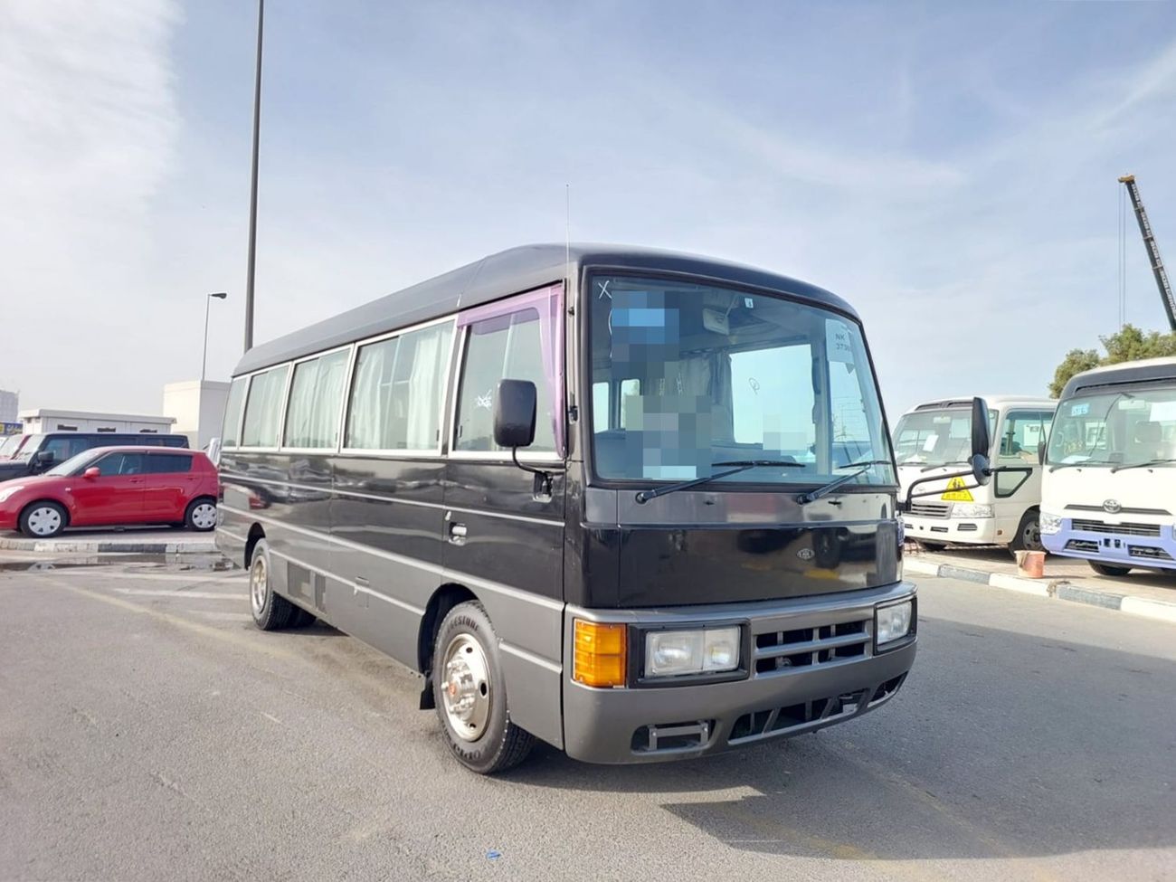 نيسان سيفيليان NISSAN CIVILIAN BUS RHD 1998 MODEL 4.1 L DIESEL AUTOMATIC(PM02267)