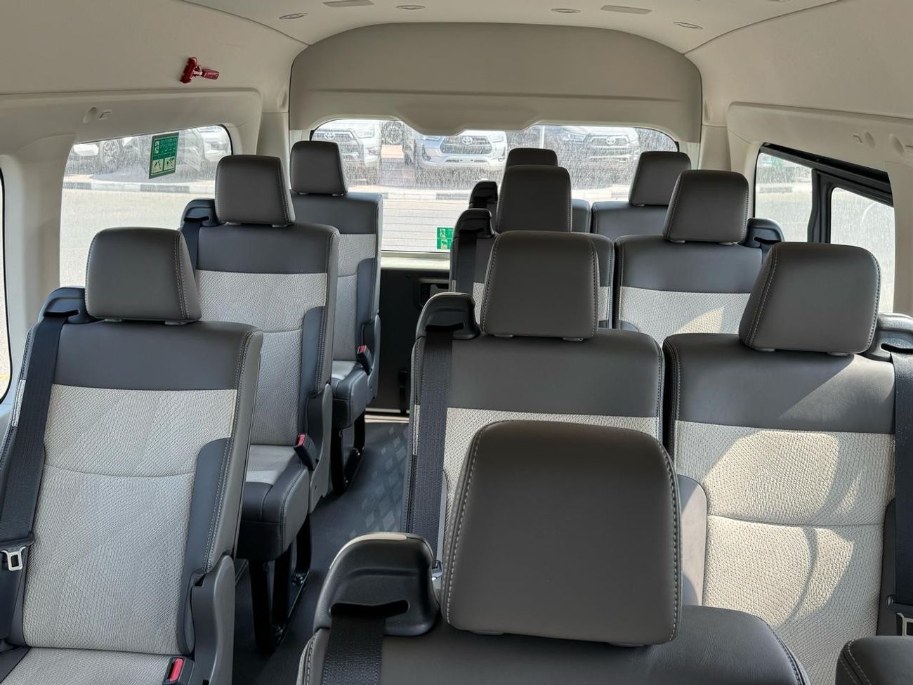 تويوتا هاياس Commuter 3.5L M/T