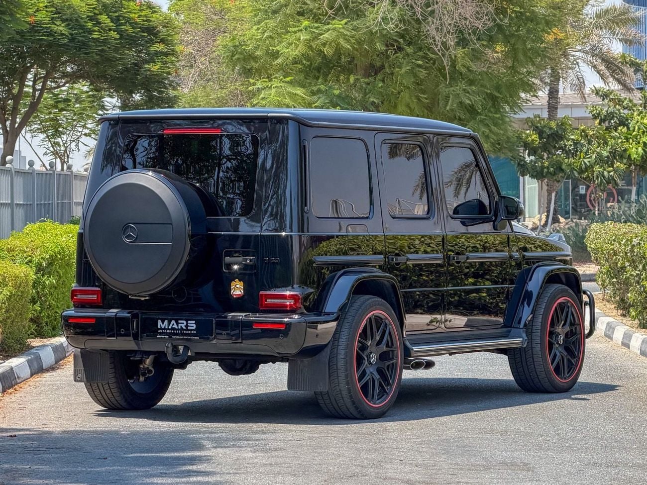 Mercedes Benz G63 AMG STD Mercedes-Benz G63 AMG | Law Mileage (29,000 Km) | European Specs