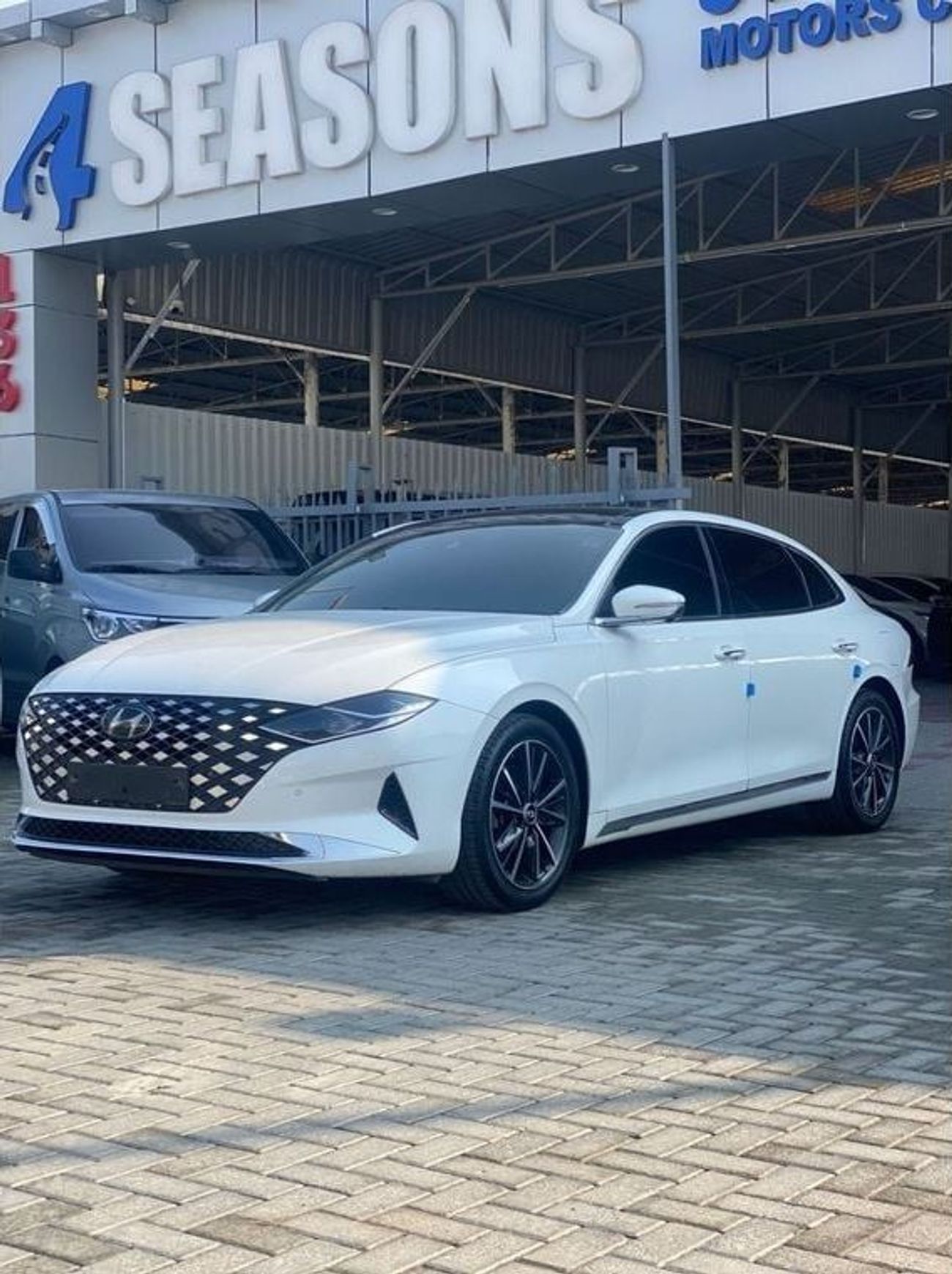 Used HYUNDAI GRANDEUR 2.5L CALLIGRAPHY KOREA SPECS 2020 for sale in ...