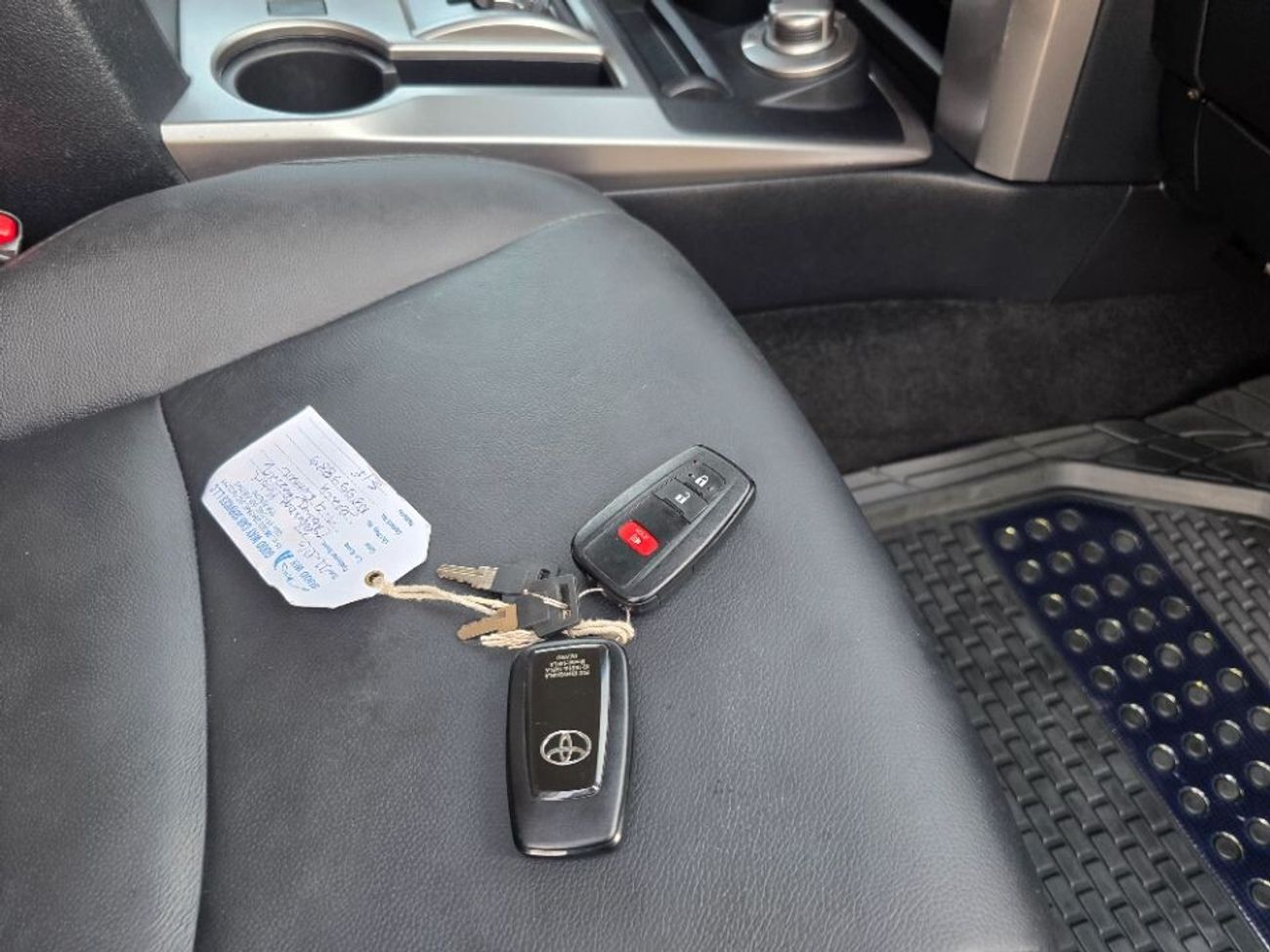 Toyota 4Runner 2022 Model Trail addition 4x4 , Leather seats