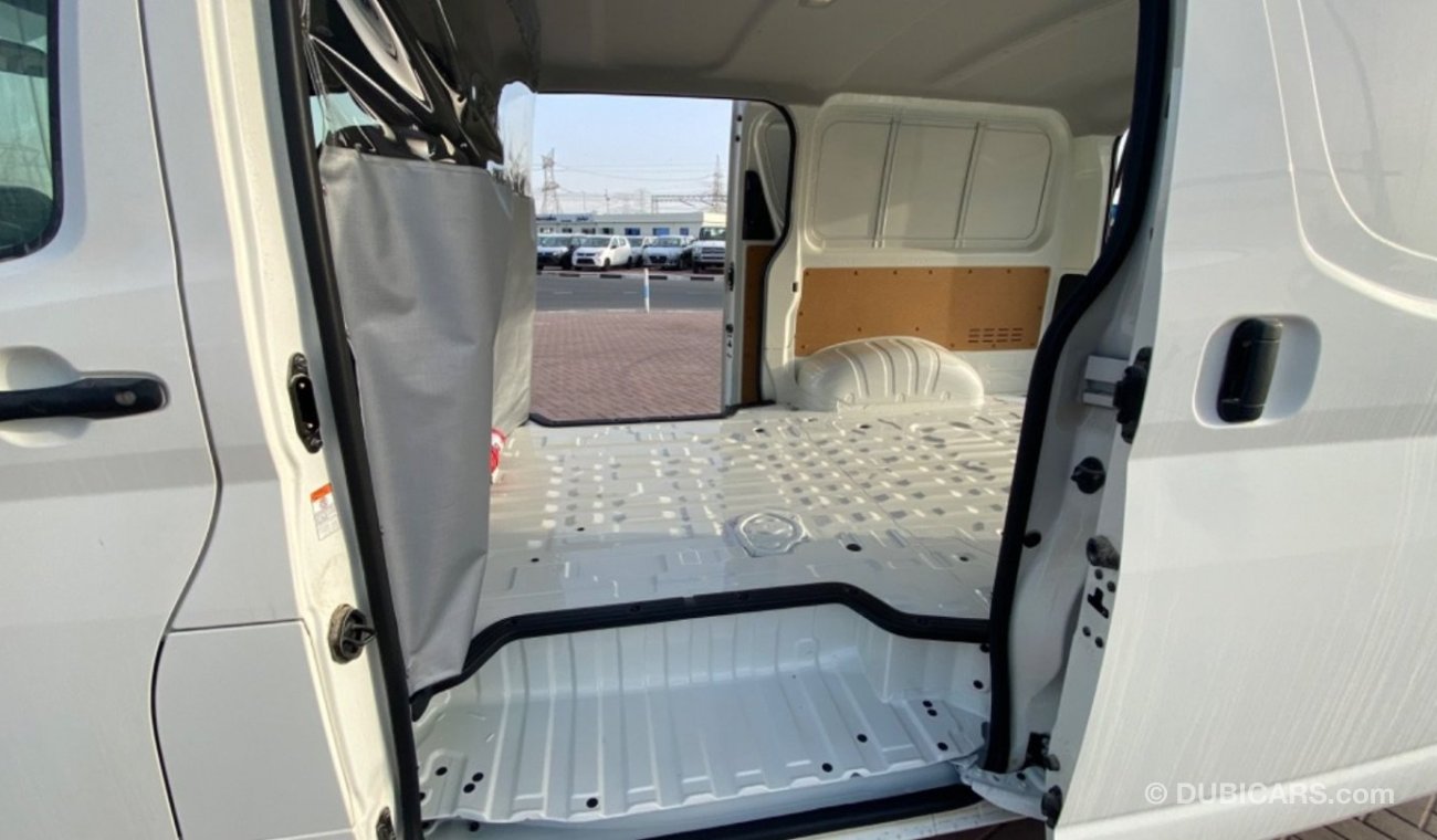 Toyota Hiace BRAND NEW CARO VAN 2022 5 DOORS FOR EXPORT ONLY