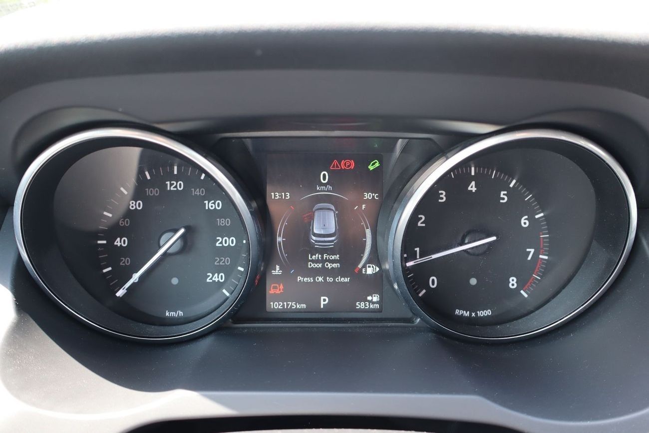 Land Rover Range Rover Evoque Dynamic Plus 2.0L (5 Door)