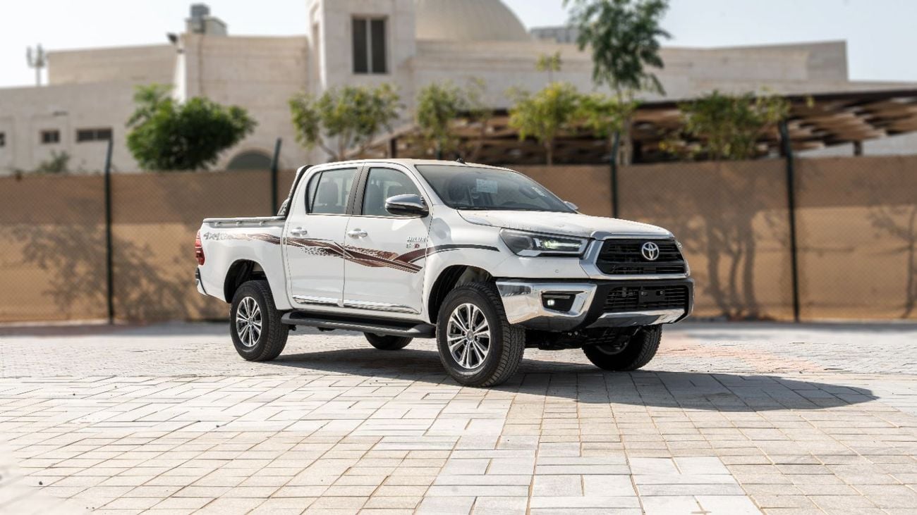 تويوتا هيلوكس SGLX 2026 Toyota Hilux S-GLX 2.8L AT Diesel (White-Red)