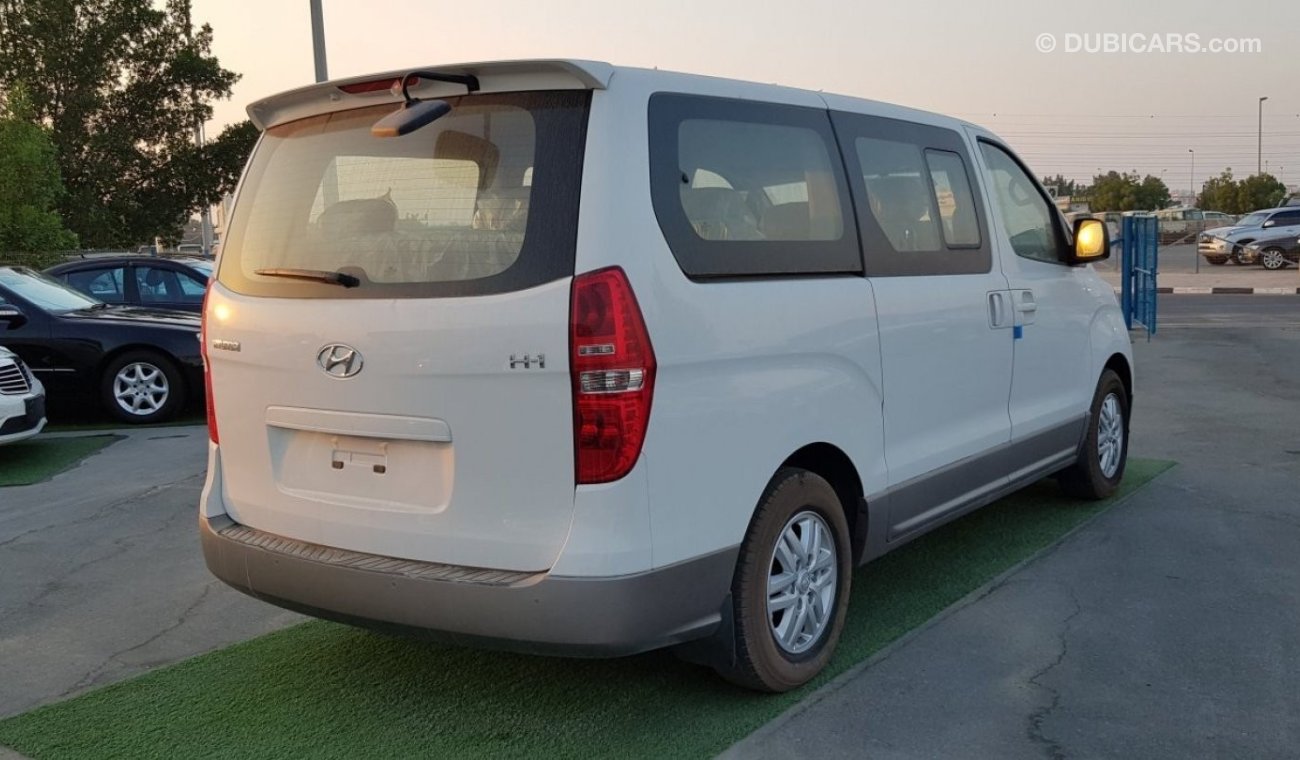 هيونداي H-1 HYUNDAI H1  2.4L A/T PTR - 2020 - 12 SEATS - FULL