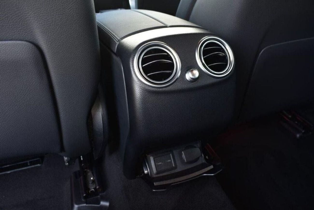 مرسيدس بنز GLC 300 4Matic Coupe