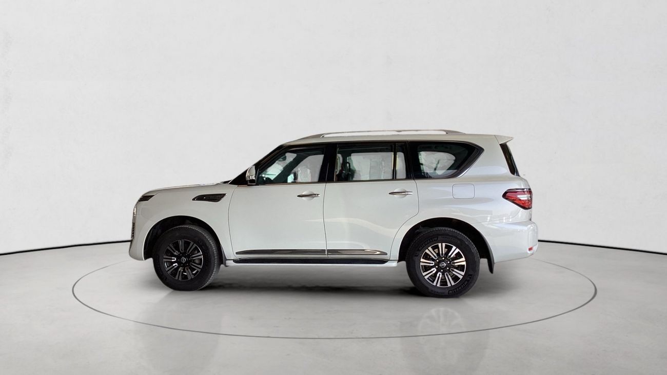 نيسان باترول 4.0 V6 SE TITANIUM 4WD AUTO | شامل الضمان | 0 ﺪﻔﻋﺓ ﺃﻮﻟﻯ